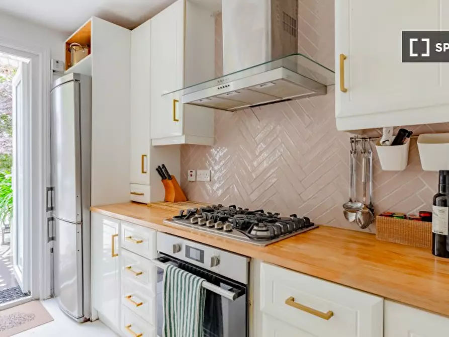 Immagine 2 di Appartamento in affitto  in Listria Park a Hackney
