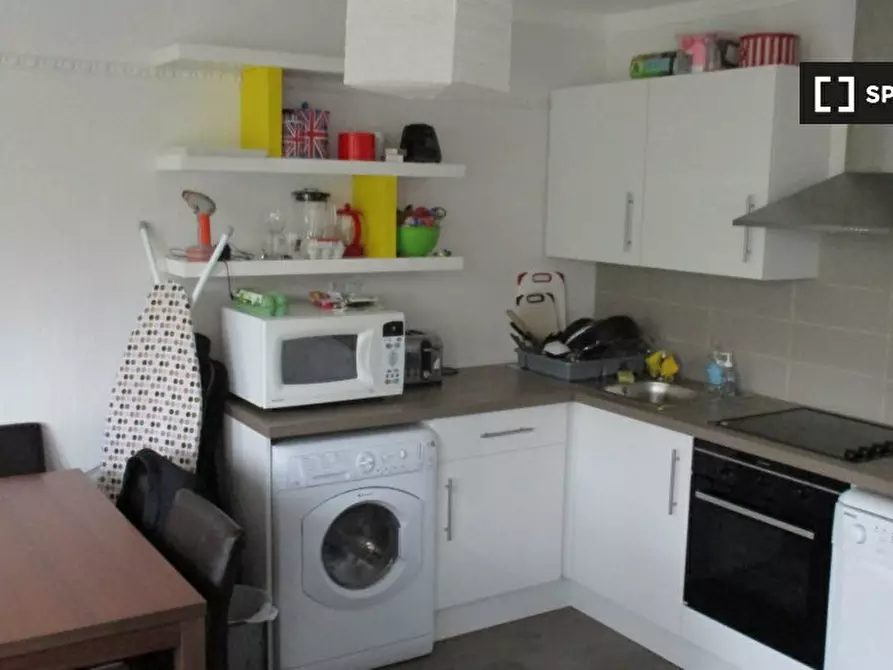 Immagine 7 di Camera condivisa in affitto  in Warley St a Poplar