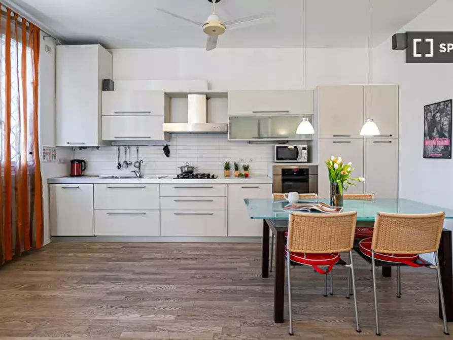 Immagine 3 di Appartamento in affitto  in Via Decembrio a Milano