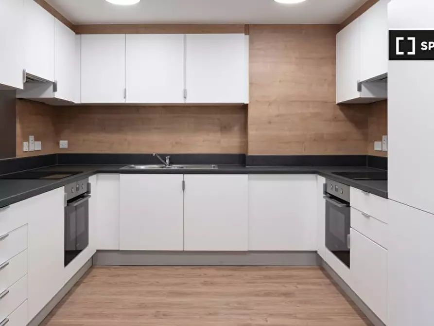 Immagine 10 di Ufficio in affitto  in Fieldgate St a Poplar