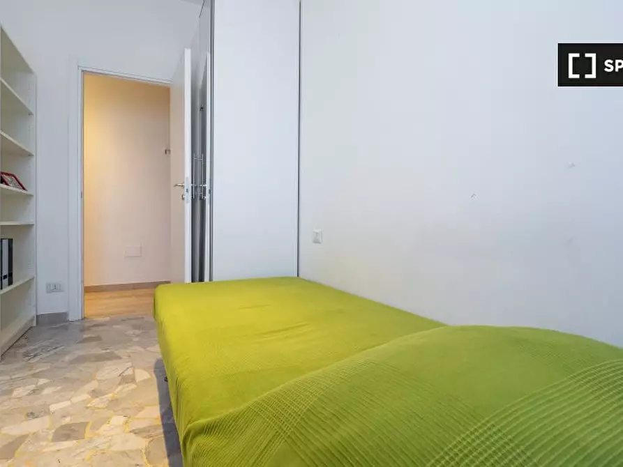 Immagine 7 di Camera condivisa in affitto  in Via Fratelli Rosselli a Milano