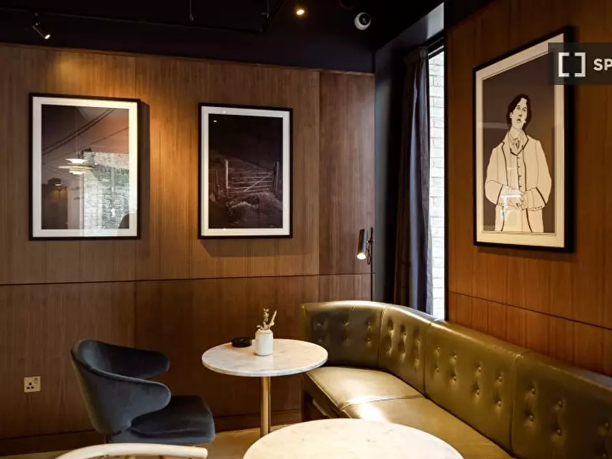 Immagine 10 di Appartamento in affitto  in King's Stables Rd a Old Town