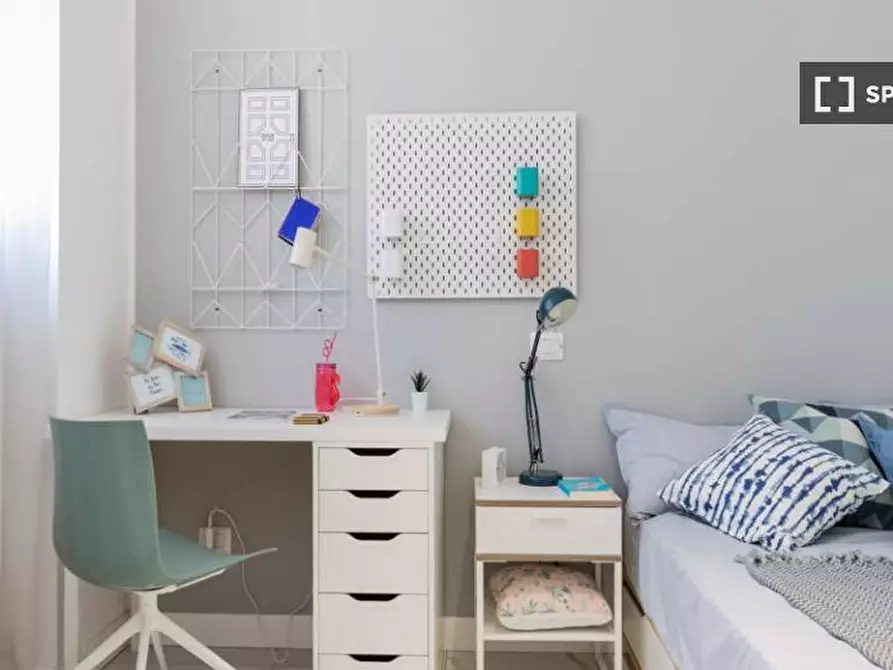 Immagine 1 di Camera condivisa in affitto  in Viale Bligny a Milano