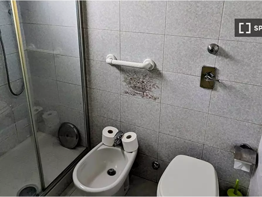 Immagine 9 di Camera condivisa in affitto  in Via Privata Belgirate a Milano