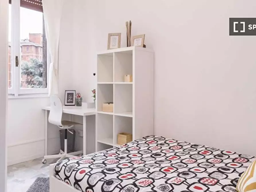 Immagine 3 di Camera condivisa in affitto  in Largo Cavalieri di Malta a Milano