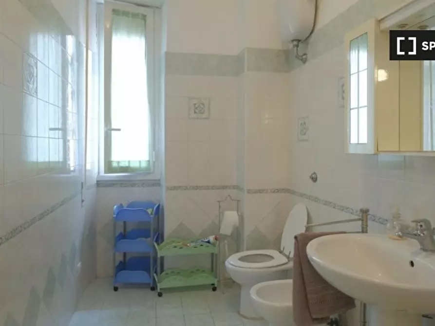 Immagine 7 di Camera condivisa in affitto  in Viale Guglielmo Marconi, 00146 Roma RM, Italy a Roma