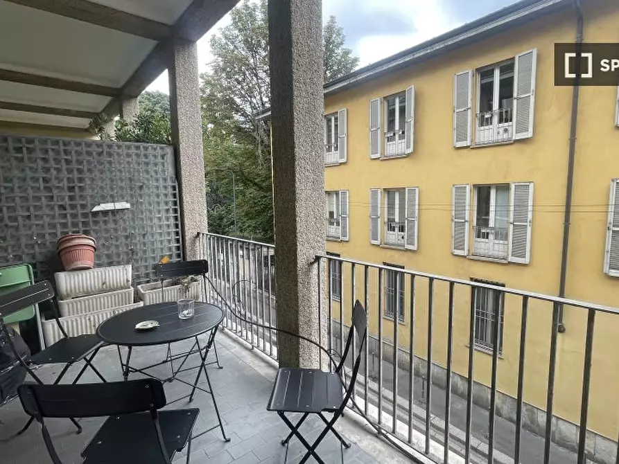 Immagine 17 di Camera condivisa in affitto  in Via della Guastalla a Milano