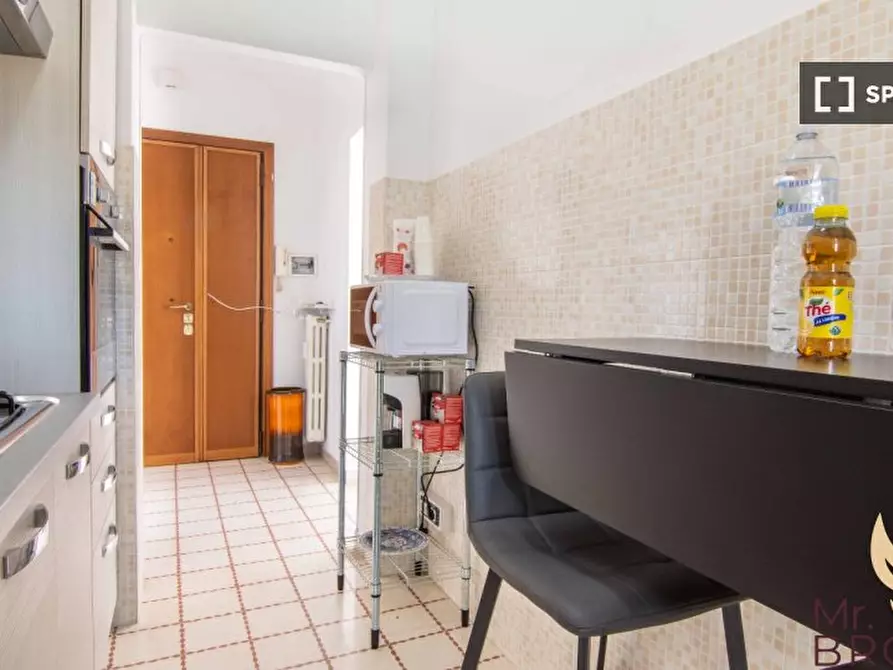 Immagine 18 di Ufficio in affitto  in Via Salvatore Pincherle a Roma