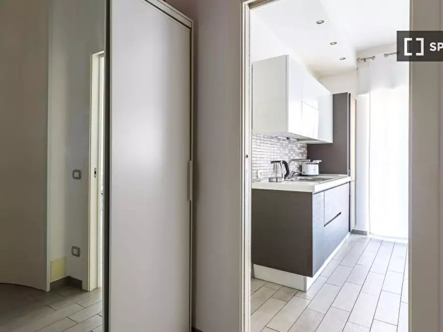 Immagine 2 di Appartamento in affitto  in Via Salve D'Esposito a Napoli