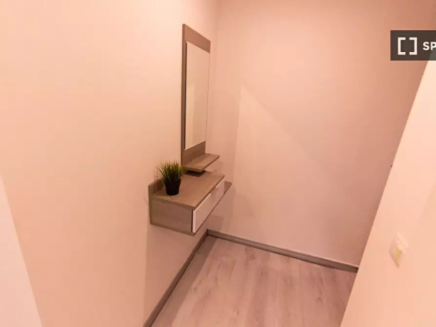 Immagine 18 di Camera condivisa in affitto  in Via Claudia a Milano