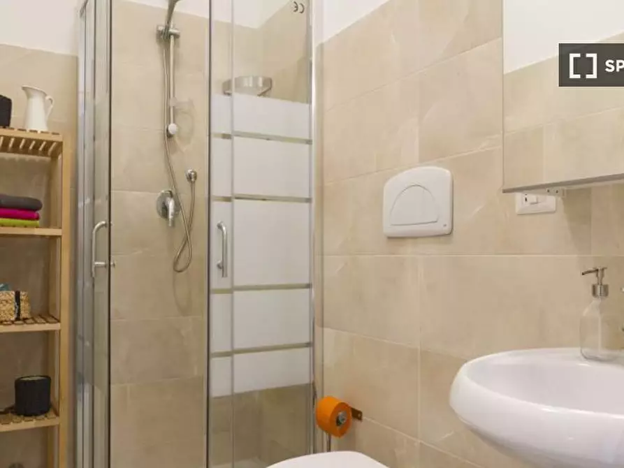 Immagine 14 di Camera condivisa in affitto  in Via Lucca Milan a Milano