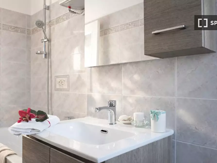 Immagine 6 di Appartamento in affitto  in Viale Cassala a Milano