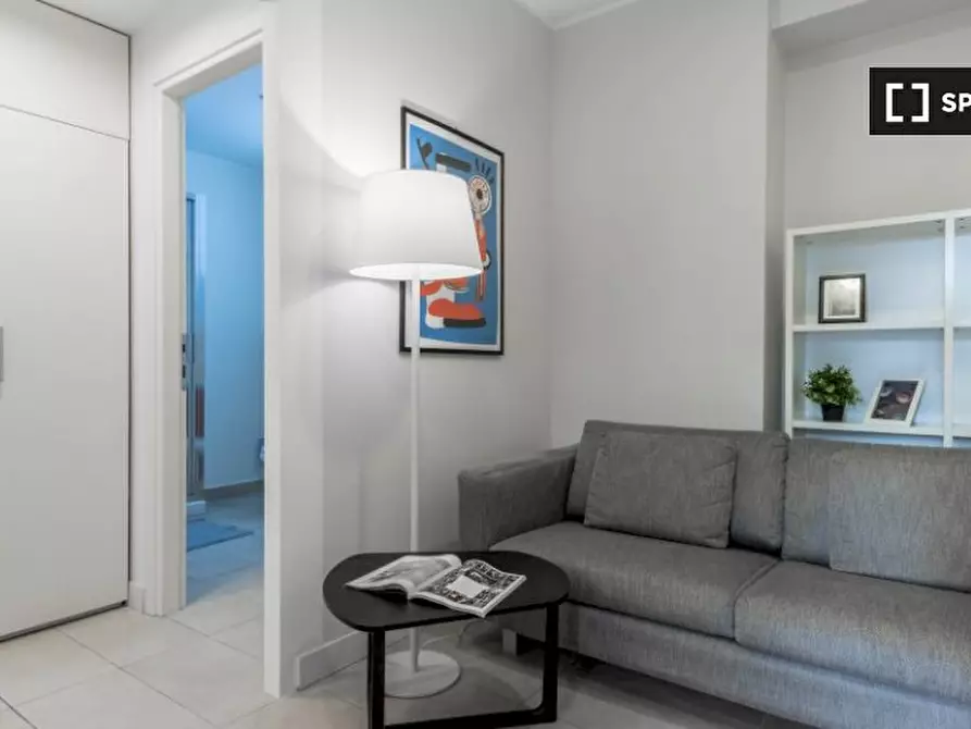 Immagine 12 di Camera condivisa in affitto  in Via Bernardino Biondelli a Milano