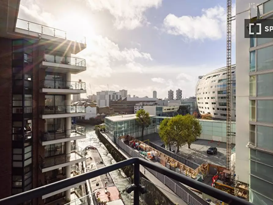 Immagine 7 di Appartamento in affitto  in Waterside Point a Wandsworth