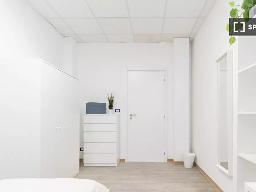 Immagine 5 di Camera condivisa in affitto  in Frinco a Torino