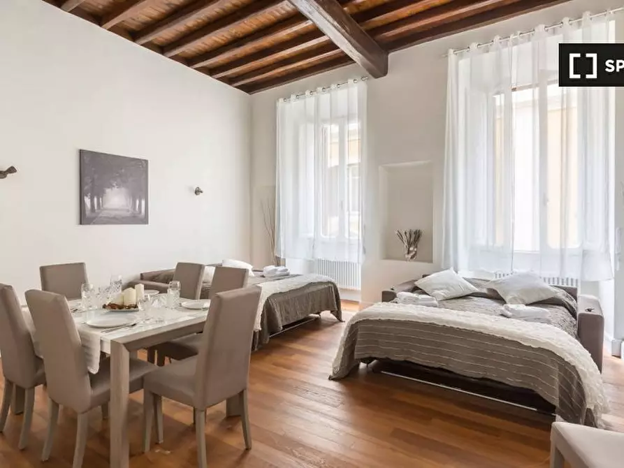 Immagine 4 di Appartamento in affitto  in Via di Campo Marzio a Roma