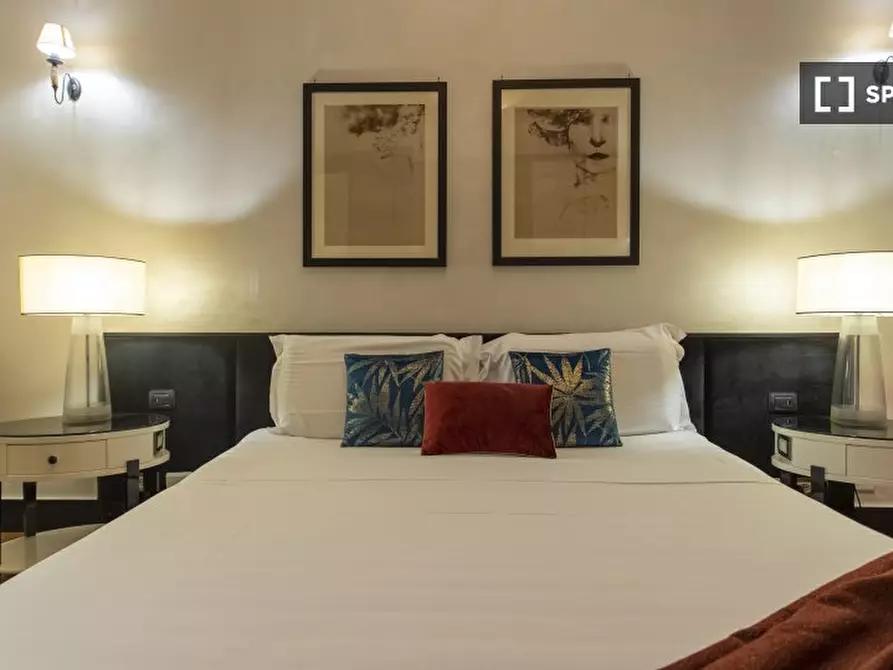 Immagine 18 di Appartamento in affitto  in Via Boncompagni a Roma