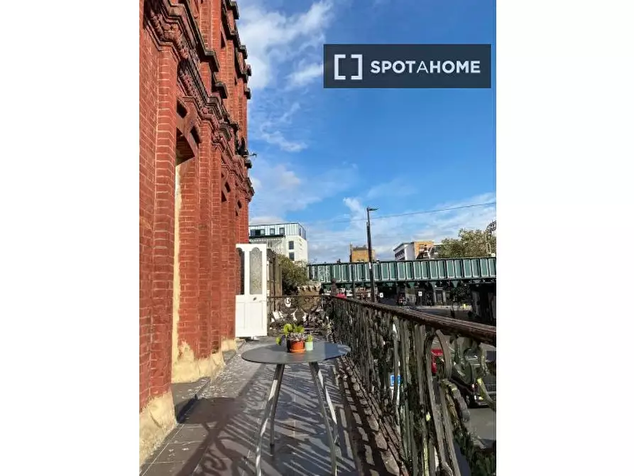 Immagine 9 di Camera condivisa in affitto  in Hackney Rd a Poplar