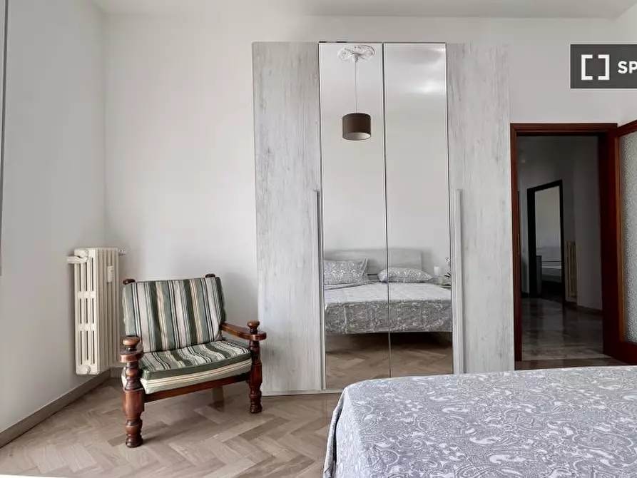 Immagine 4 di Camera condivisa in affitto  in Via Alfredo Cappellini a Firenze