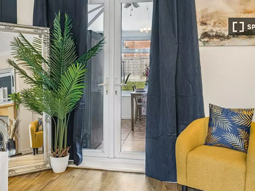 Immagine 5 di Appartamento in affitto  in Borrowdale Rd a Middleton