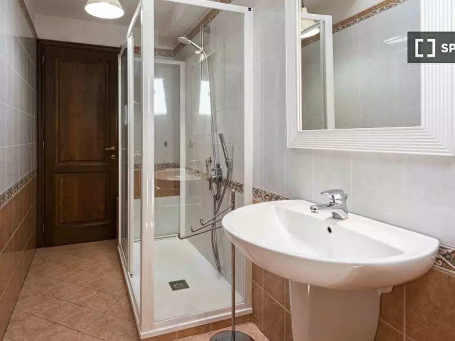 Immagine 19 di Appartamento in affitto  in Via Romana, 50125 Firenze FI, Italy a Firenze