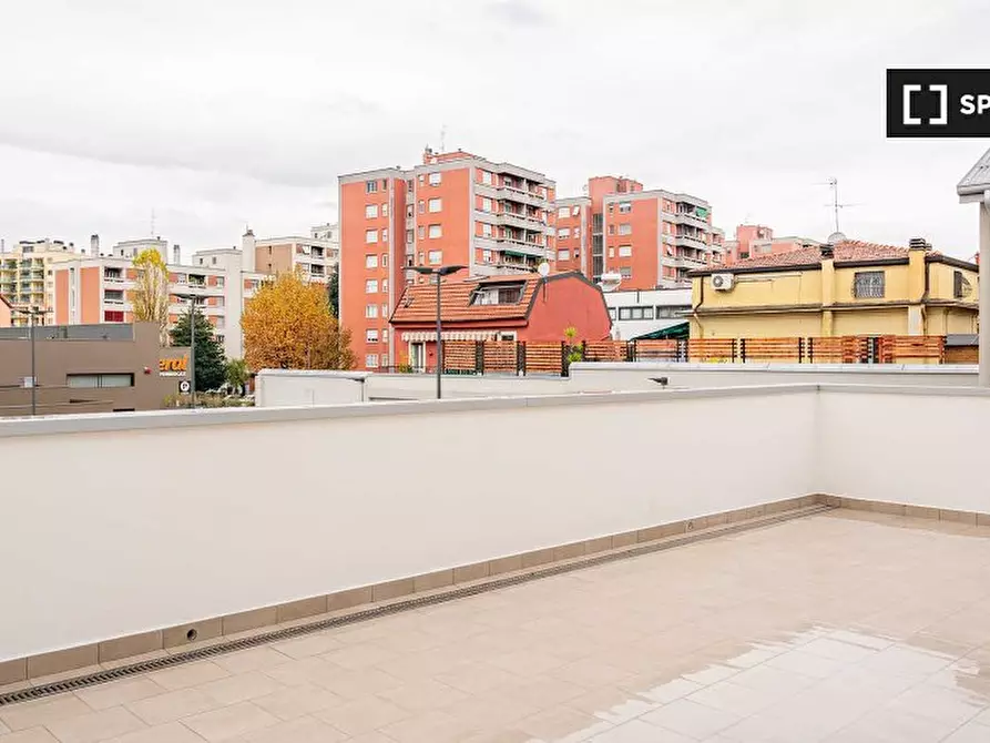 Immagine 18 di Camera condivisa in affitto  in Viale Monza a Milano