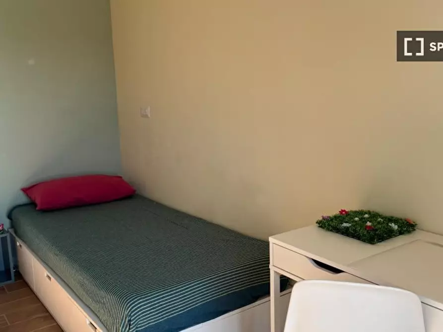 Immagine 6 di Camera condivisa in affitto  in Via Oslavia a Sesto San Giovanni