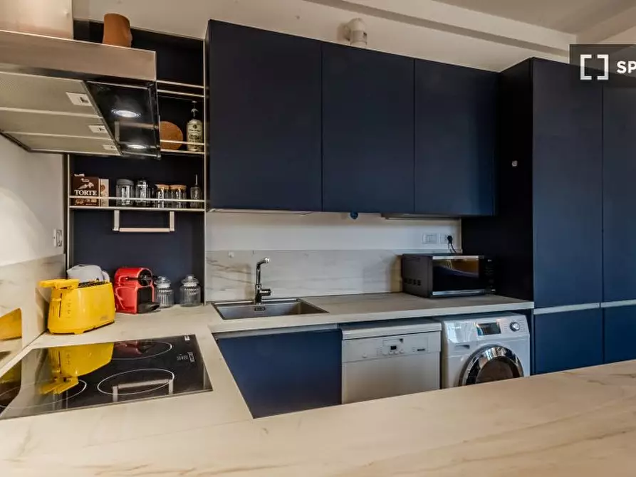 Immagine 7 di Appartamento in affitto  in Via della Garbatella a Roma