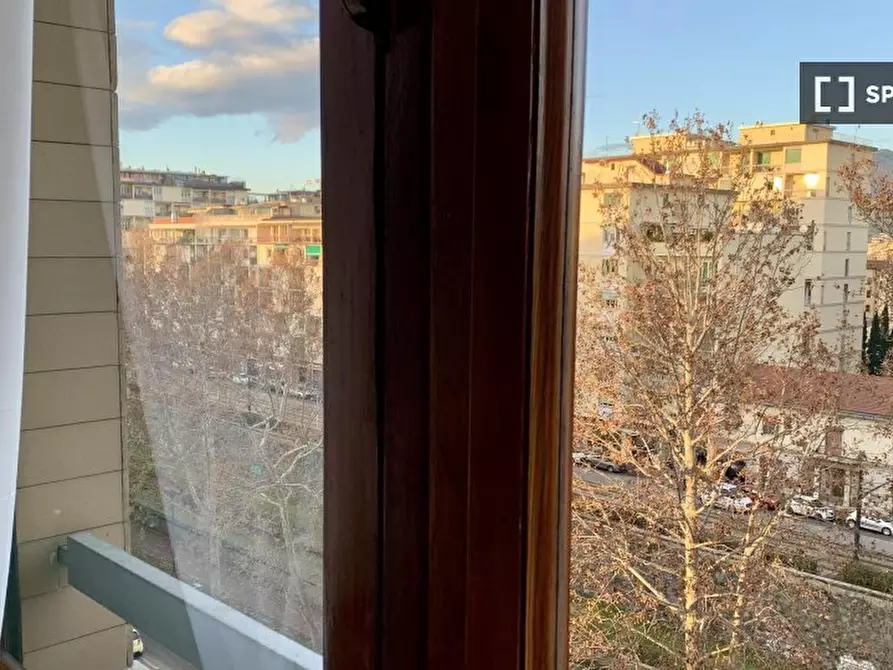 Immagine 5 di Camera condivisa in affitto  in VIALE F. REDI a Firenze