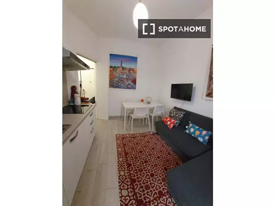 Immagine 2 di Appartamento in affitto  in Viale Cassala a Milano