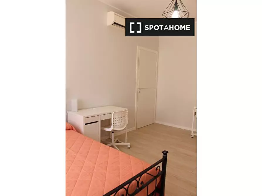 Immagine 7 di Camera condivisa in affitto  in Via Antonio Carnevali a Milano