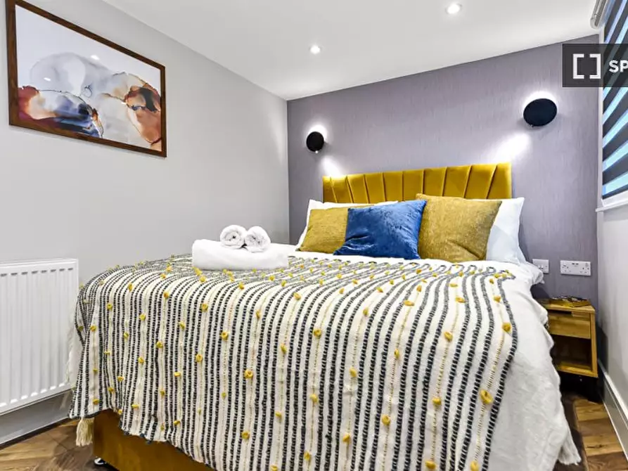 Immagine 13 di Appartamento in affitto  in flat c a Romford