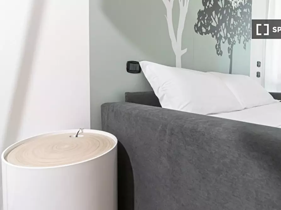 Immagine 9 di Ufficio in affitto  in Via Francesco Londonio a Milano