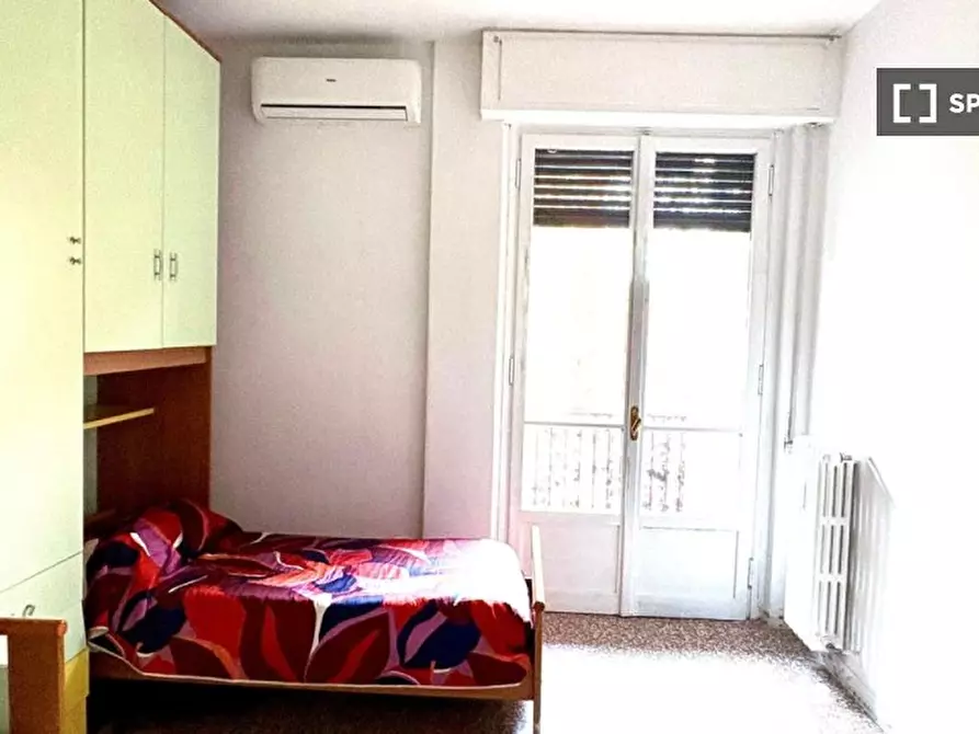 Immagine 11 di Appartamento in affitto  in Viale Omero a Milano