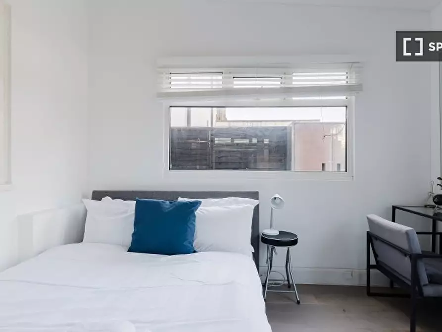 Immagine 14 di Appartamento in affitto  in Harrow Road a Paddington
