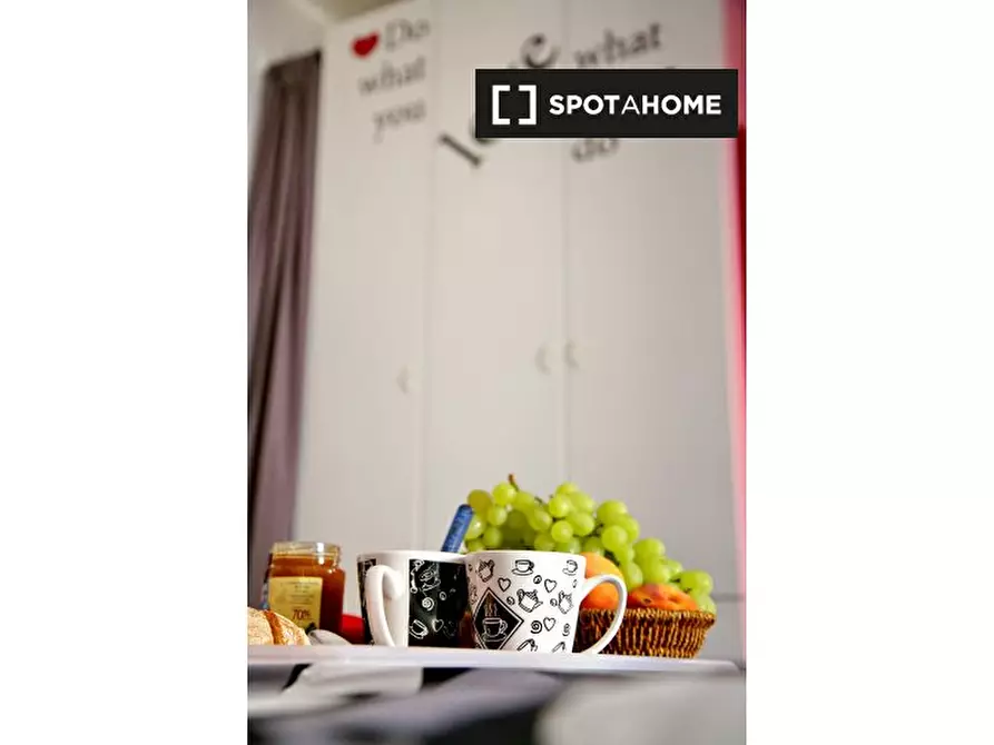 Immagine 10 di Ufficio in affitto  in Viale Col di Lana a Milano