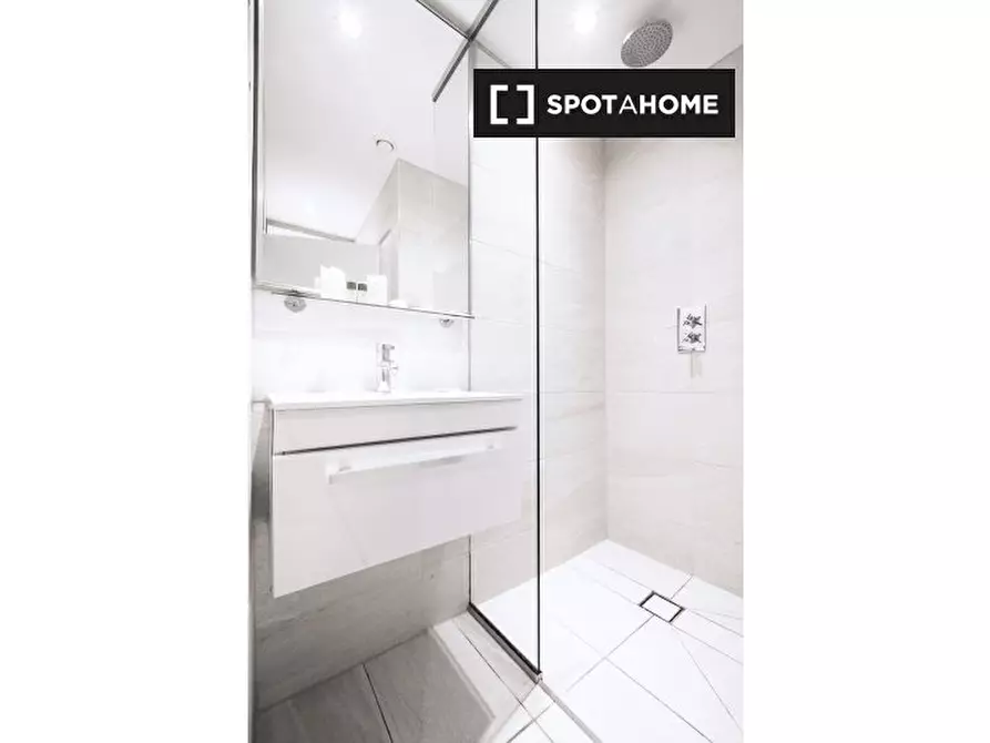 Immagine 13 di Appartamento in affitto  in Knaresborough Pl a Kensington