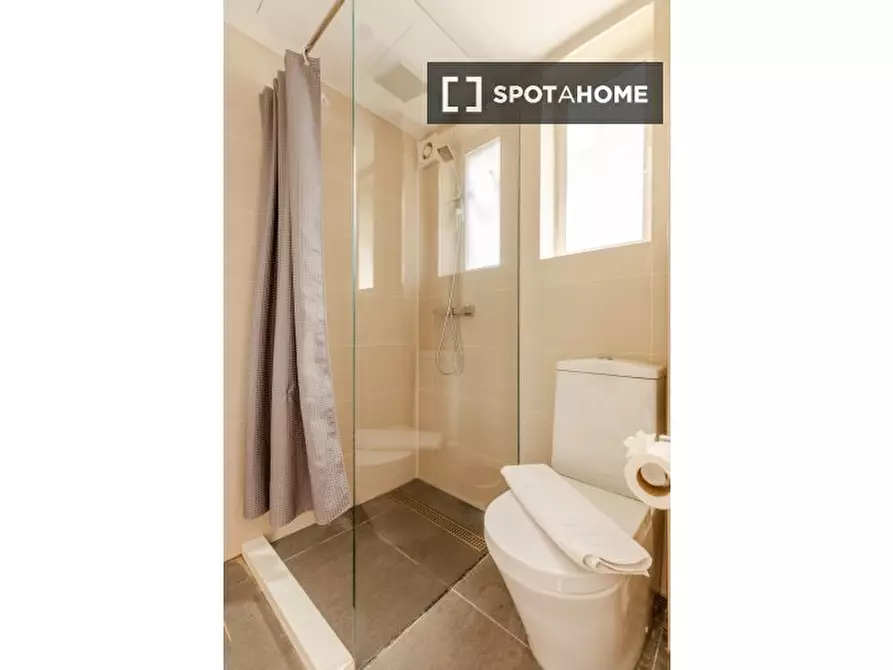 Immagine 14 di Appartamento in affitto  in Old Compton St a 