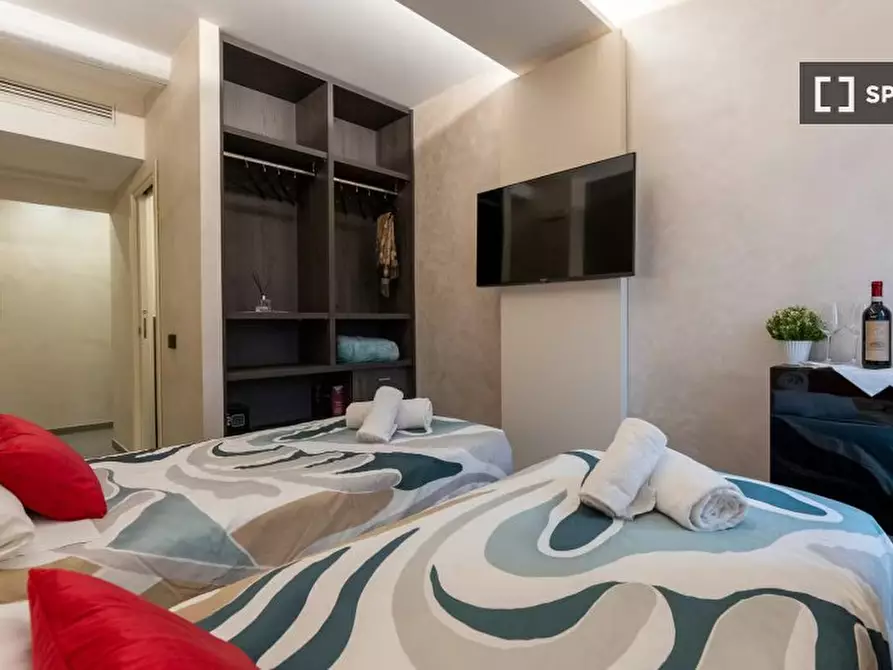 Immagine 6 di Camera condivisa in affitto  in Via Faenza a Firenze