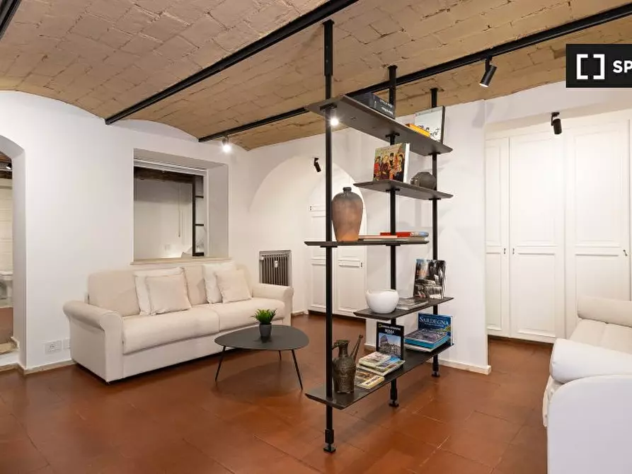 Immagine 6 di Appartamento in affitto  in Via dell'Arco della Ciambella a Roma