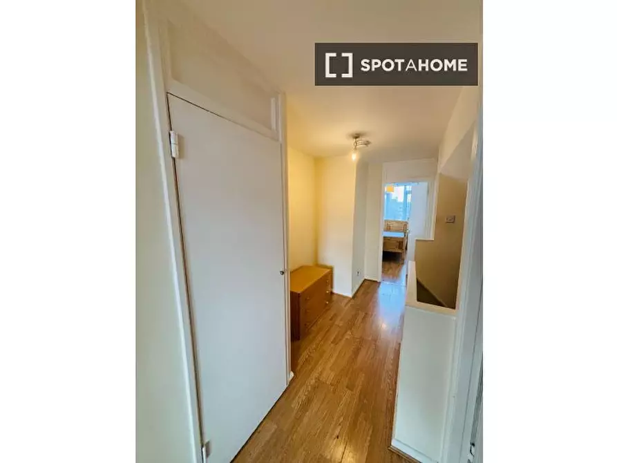 Immagine 14 di Camera condivisa in affitto  in Carey Gardens a Lambeth
