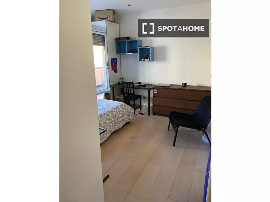 Immagine 2 di Camera condivisa in affitto  in Via Orti a Milano