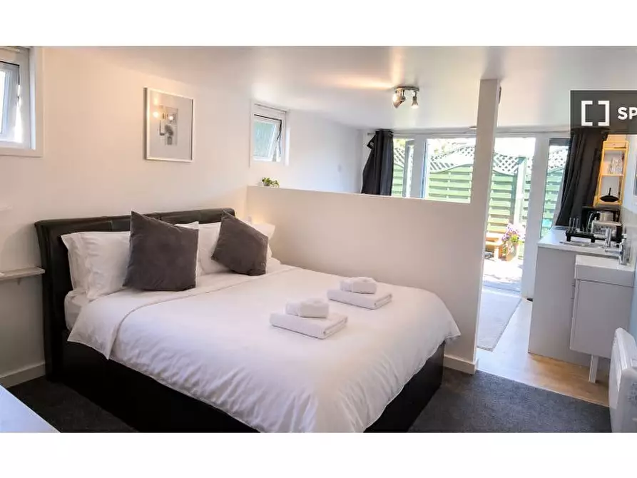 Immagine 1 di Appartamento in affitto  in Maidenhead Road a Windsor