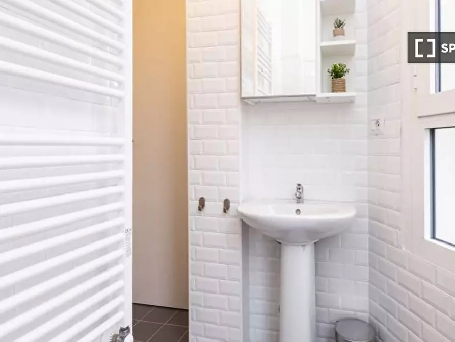 Immagine 19 di Camera condivisa in affitto  in Via Paolo Bassi a Milano