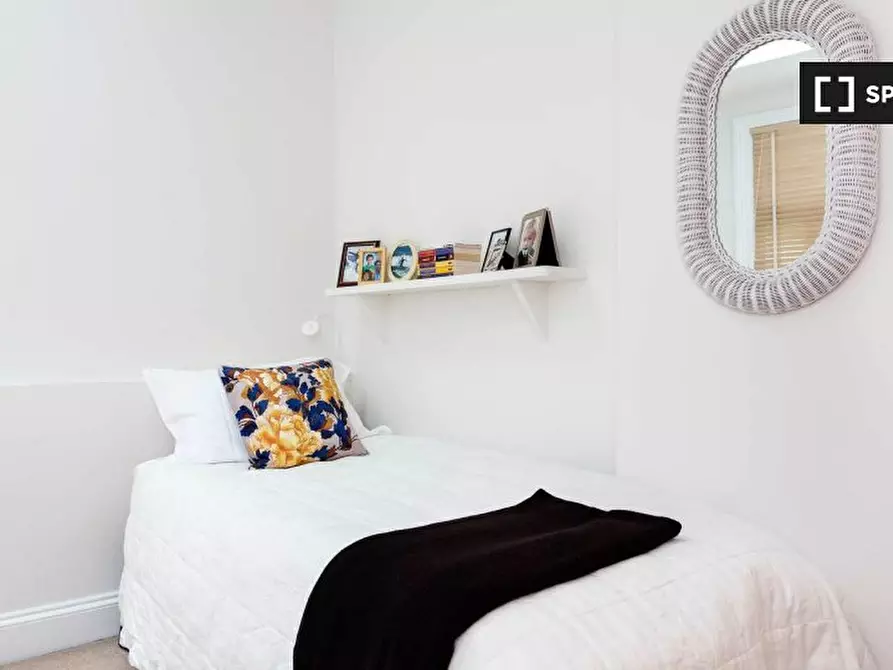 Immagine 7 di Appartamento in affitto  in Rosslyn Hill a Camden Town