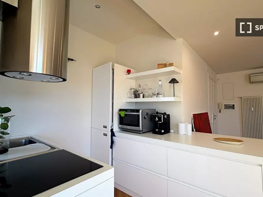 Immagine 10 di Appartamento in affitto  in Via Benedetto Croce a Roma