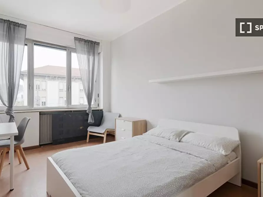 Immagine 1 di Camera condivisa in affitto  in Via Ernesto Breda a Milano