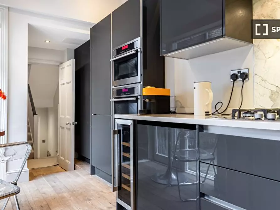Immagine 6 di Appartamento in affitto  in Upper Montagu St a Paddington