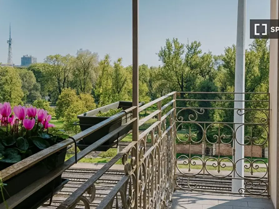 Immagine 10 di Appartamento in affitto  in Via G. Leopardi a Milano