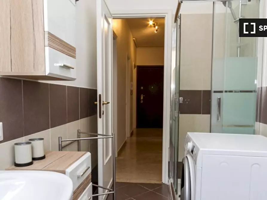 Immagine 13 di Camera condivisa in affitto  in Via Maniago a Milano